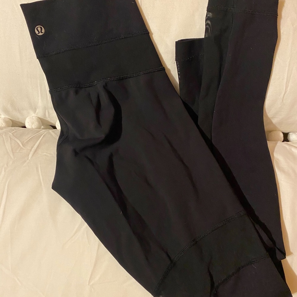 Lululemon Breath Easy Mesh Legging size 4